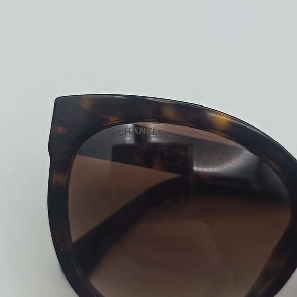 Chanel Black & Brown CC Cat Eye Tortoise Sunnies (NWOT)(FULL INCLUSION)✨️🖤✨️ - Picture 6 of 13